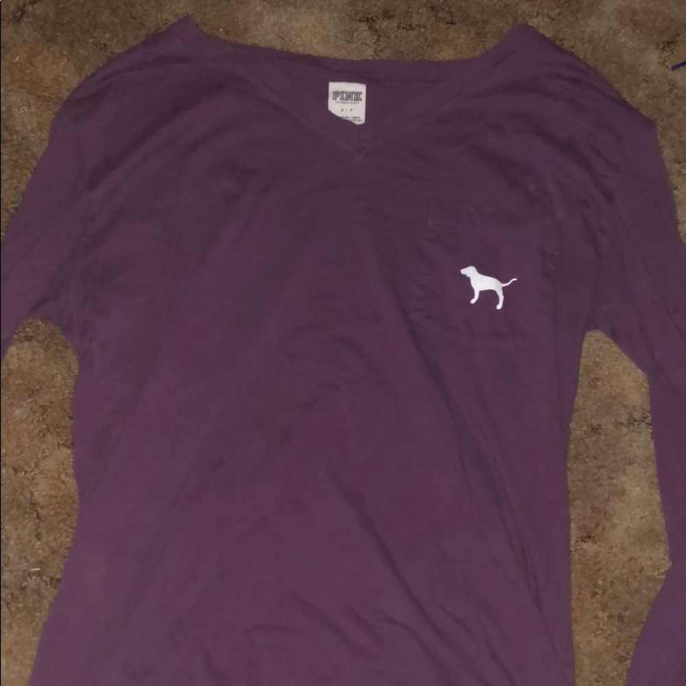 Victoria’s Secret Pink longsleeve v neck shirt
